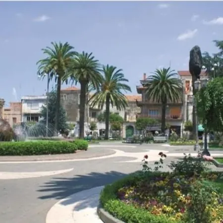 Holiday home Le Rose Dell'etna - Intero *